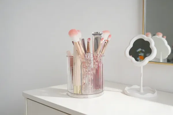 Defender Home - Органайзер для кистей Spin (Вращание)